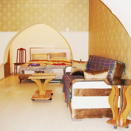 Apartment In Old City Bakoe Buitenkant foto