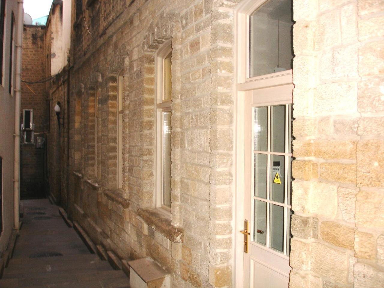 Apartment In Old City Bakoe Buitenkant foto