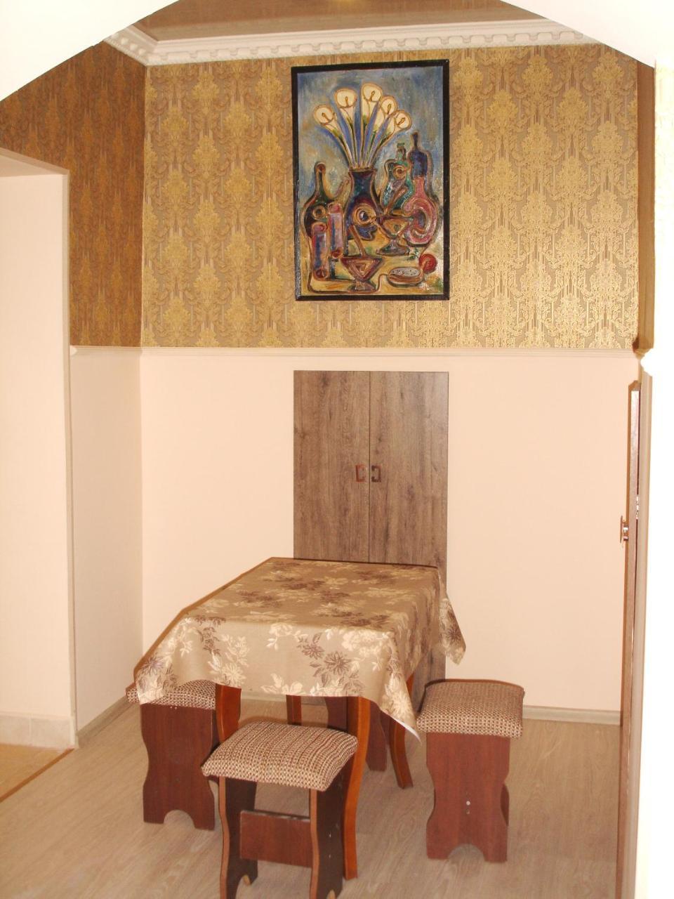 Apartment In Old City Bakoe Buitenkant foto